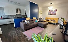 Casa Mcdoor
